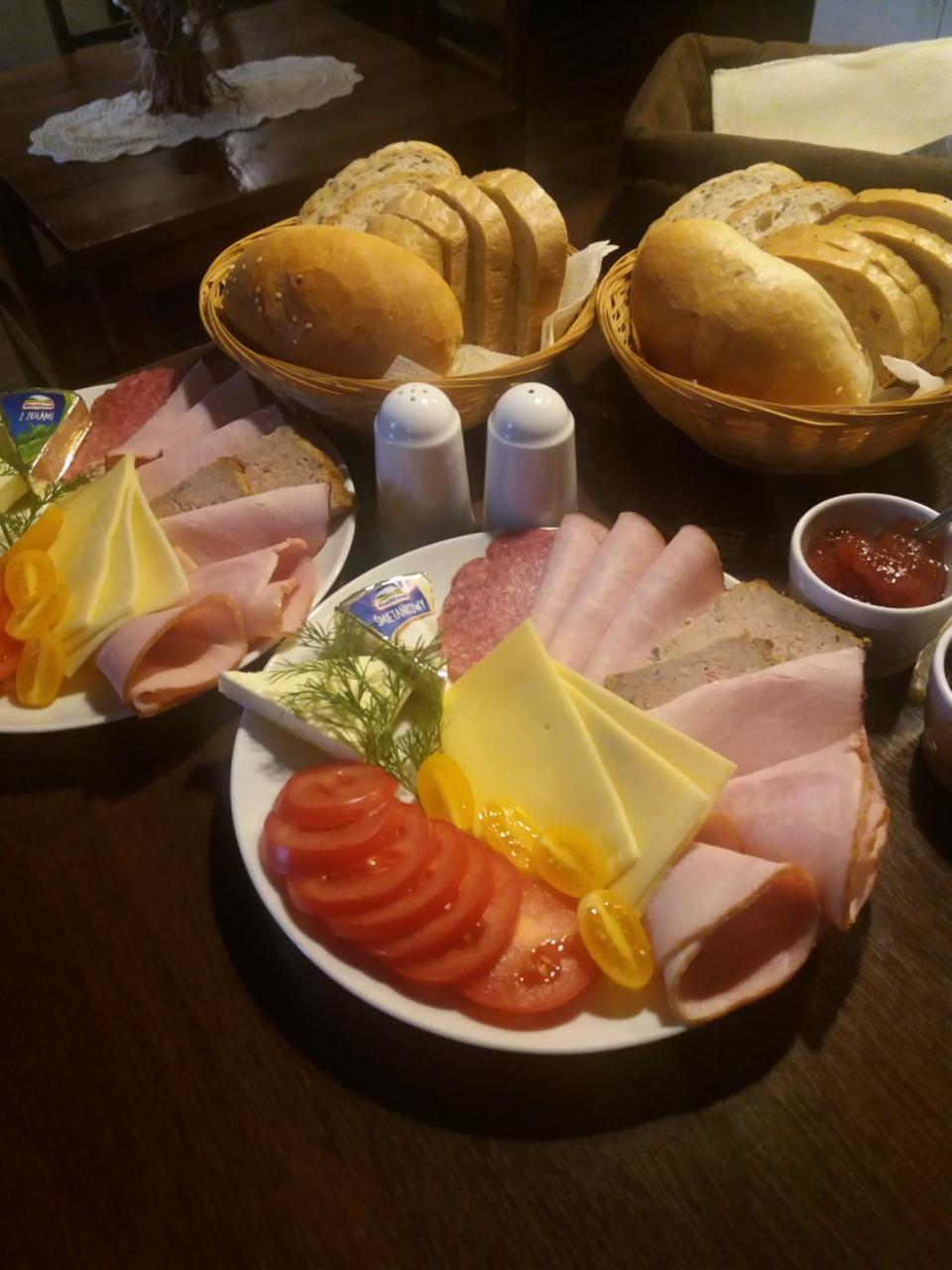 Bed & Breakfast Krakowska 39 *